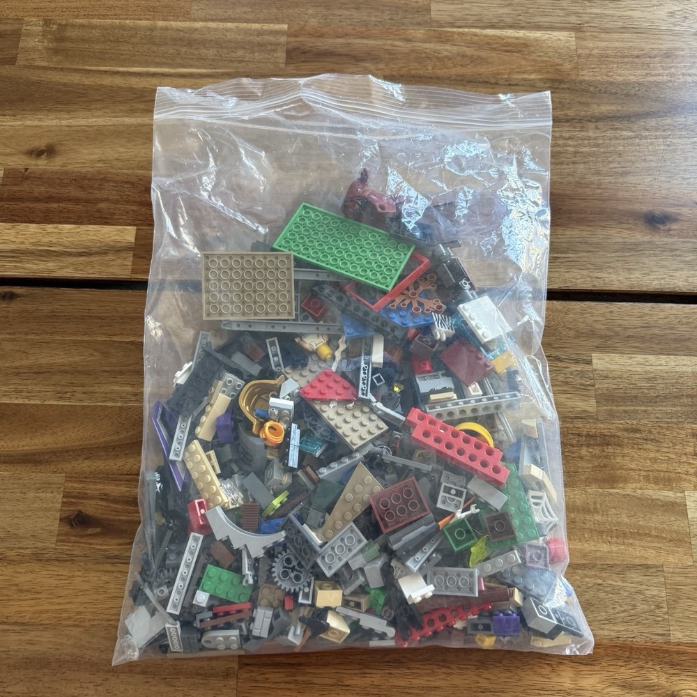 Lego 1 Lb 6 Oz. Assorted Bricks Blocks & Pieces Bulk Lot LEGOS Batman Star Wars